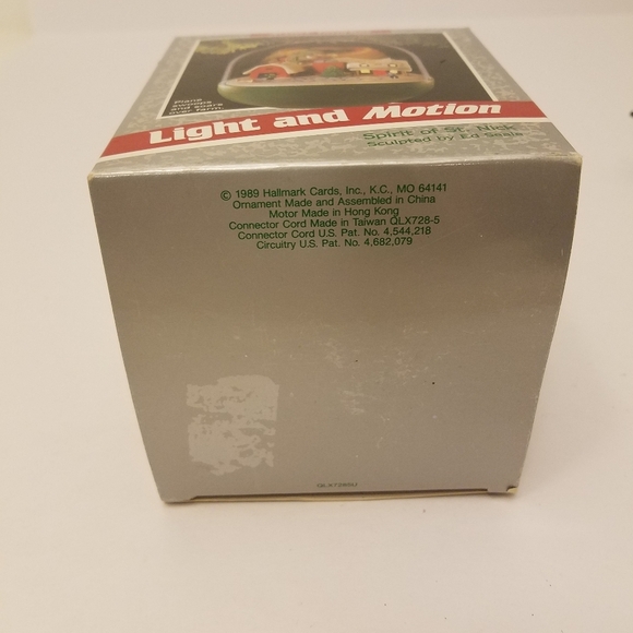1989 Hallmark Magic Ornament Light Motion Spirit of St Nick Plane Swoops Soars - Picture 13 of 16